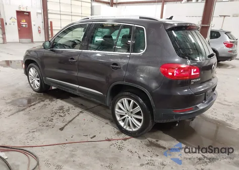 2016 Volkswagen Tiguan Se z USA, uszkodzony, nr VIN WVGAV7AX3GW535515